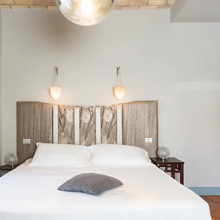 Bed & Breakfast - Monti 4*