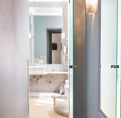 - Monti Bed & Breakfast