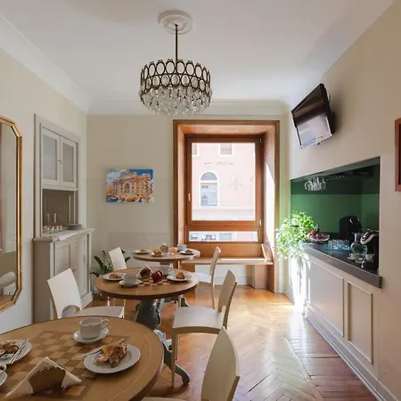 - Monti Bed & Breakfast Roma
